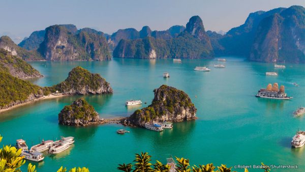 Indochina Discovery 12 Days 11 Nights – 2 nights on Ha Long Bay on cruise